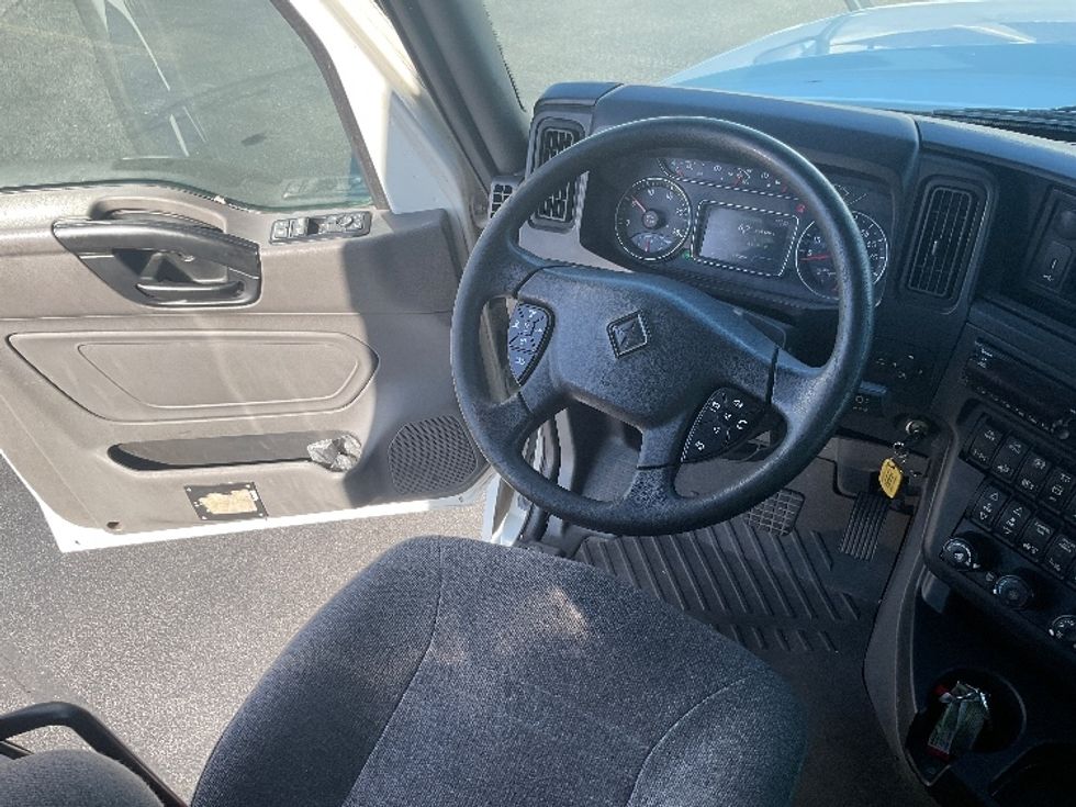 Sleeper Tractor-Heavy Duty Tractors-International-2019-LT625-Las Vegas-NV-456,146\n\t\tmiles-$ 47,000 - Image 10