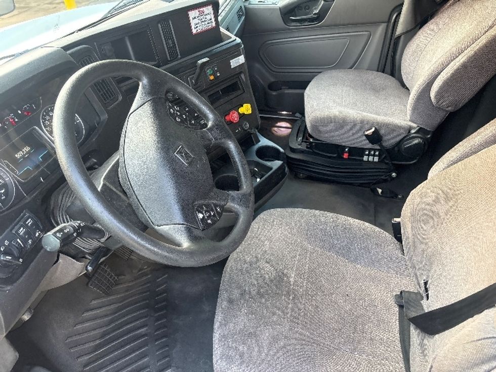 Sleeper Tractor-Heavy Duty Tractors-International-2019-LT625-Martinsville-VA-508,751\n\t\tmiles-$ 43,500 - Image 10