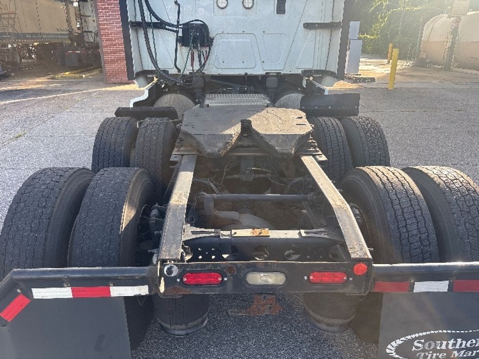 Sleeper Tractor-Heavy Duty Tractors-International-2019-LT625-Martinsville-VA-508,751\n\t\tmiles-$ 43,500 - Image 6