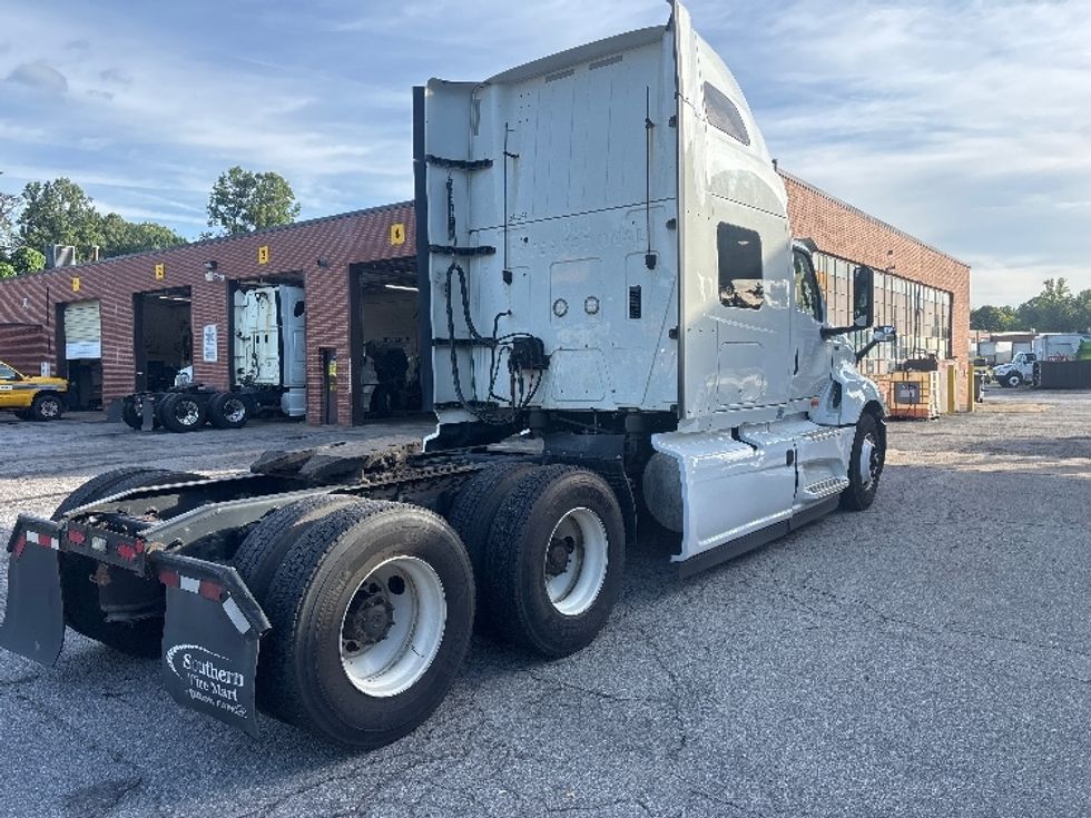 Sleeper Tractor-Heavy Duty Tractors-International-2019-LT625-Martinsville-VA-508,751\n\t\tmiles-$ 43,500 - Image 7