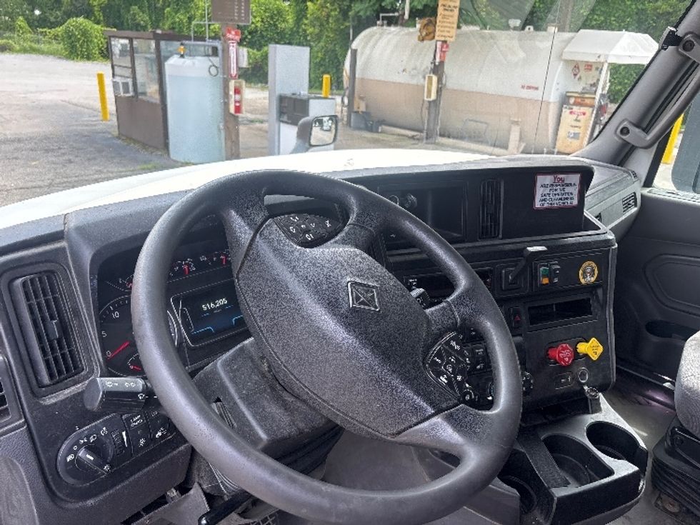 Sleeper Tractor-Heavy Duty Tractors-International-2019-LT625-Martinsville-VA-516,193\n\t\tmiles-$ 43,250 - Image 10