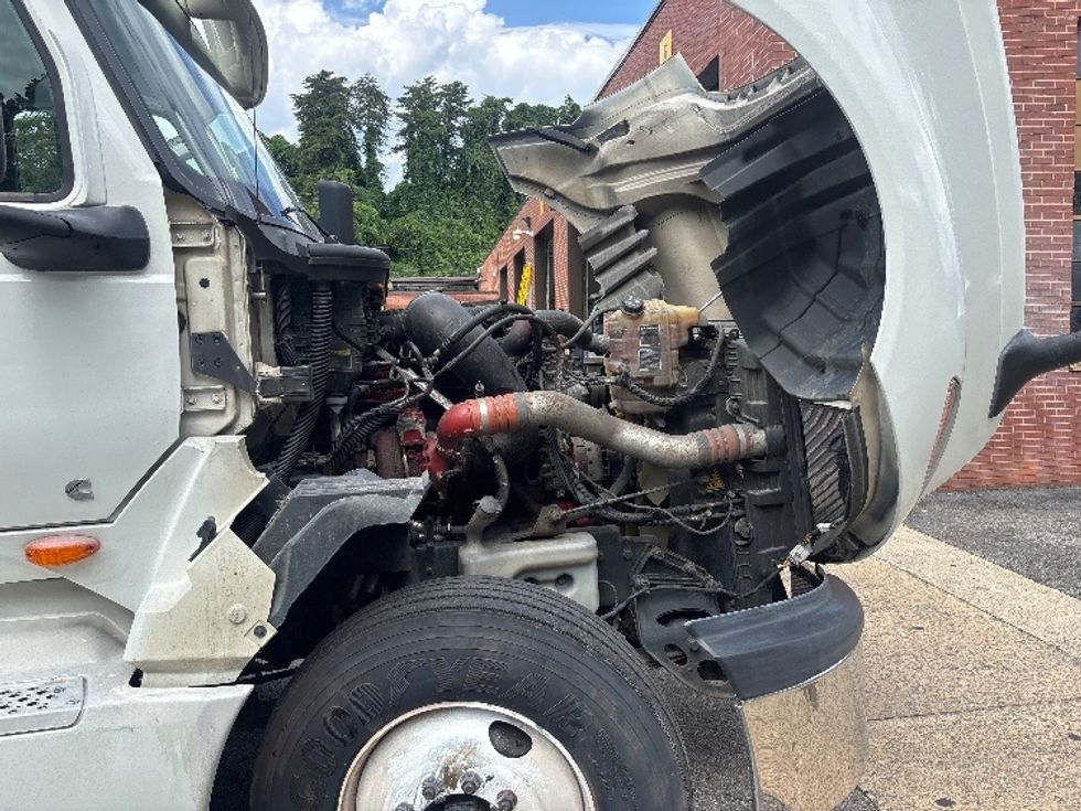 Sleeper Tractor-Heavy Duty Tractors-International-2019-LT625-Martinsville-VA-516,193\n\t\tmiles-$ 43,250 - Image 20