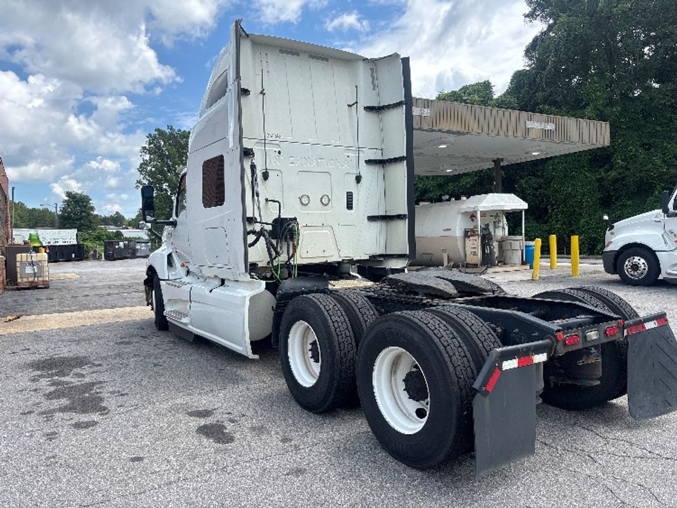 Sleeper Tractor-Heavy Duty Tractors-International-2019-LT625-Martinsville-VA-516,193\n\t\tmiles-$ 43,250 - Image 5