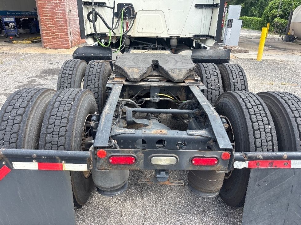 Sleeper Tractor-Heavy Duty Tractors-International-2019-LT625-Martinsville-VA-516,193\n\t\tmiles-$ 43,250 - Image 6