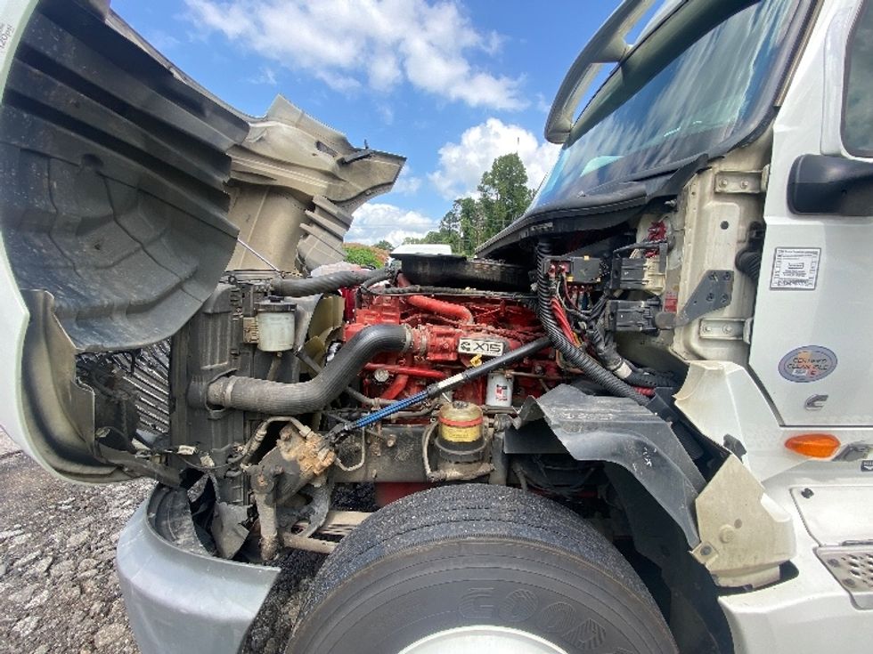 Sleeper Tractor-Heavy Duty Tractors-International-2019-LT625-Martinsville-VA-626,325\n\t\tmiles-$ 36,750 - Image 21