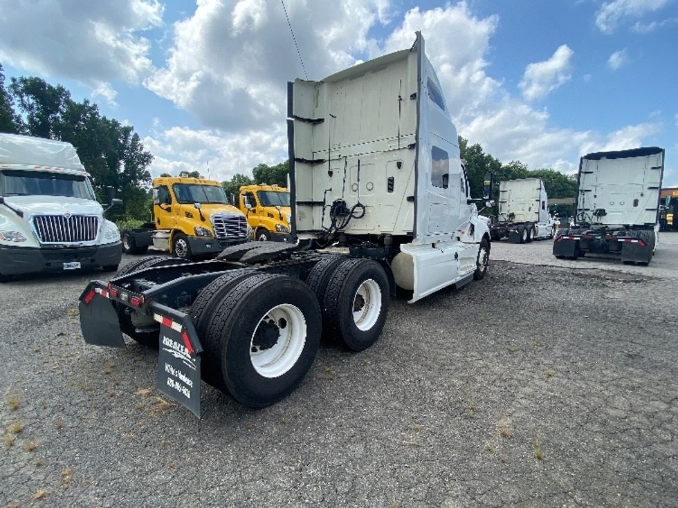 Sleeper Tractor-Heavy Duty Tractors-International-2019-LT625-Martinsville-VA-626,325\n\t\tmiles-$ 36,750 - Image 7