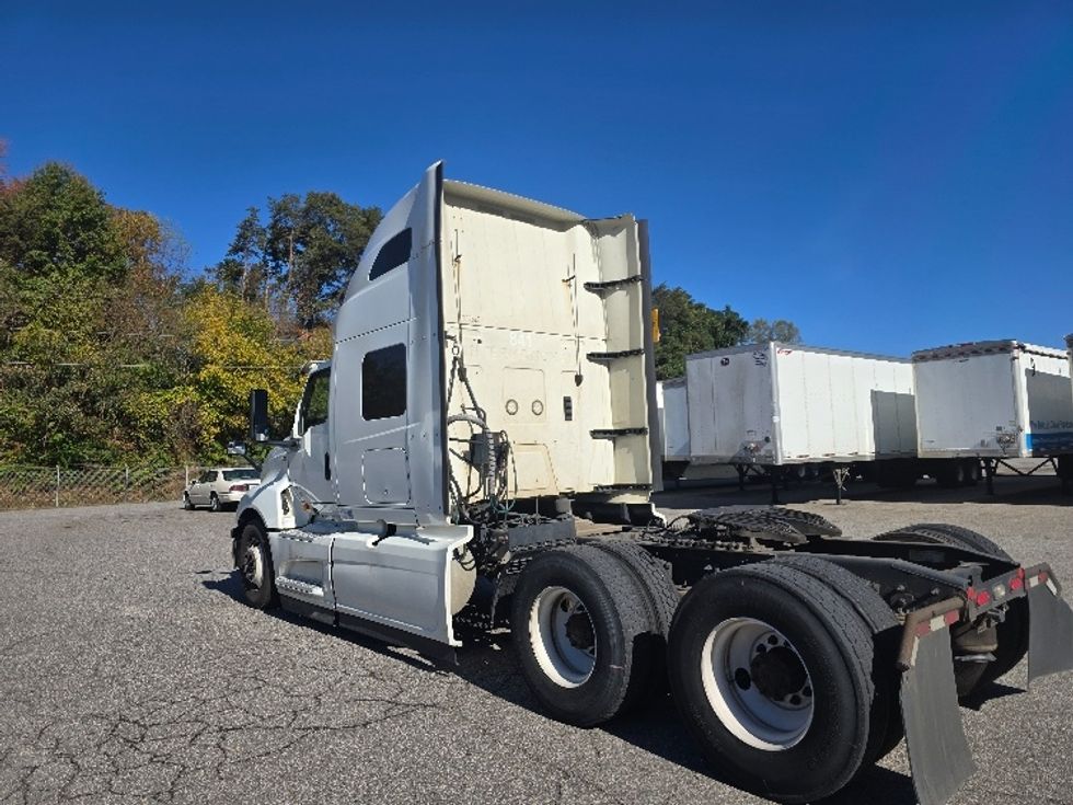 Sleeper Tractor-Heavy Duty Tractors-International-2019-LT625-Martinsville-VA-627,962\n\t\tmiles-$ 34,750 - Image 5