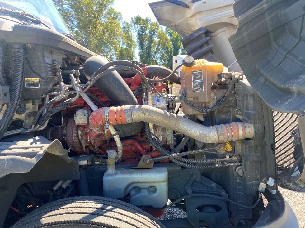 Sleeper Tractor-Heavy Duty Tractors-International-2019-LT625-Martinsville-VA-638,818\n\t\tmiles-$ 35,250 - Image 20