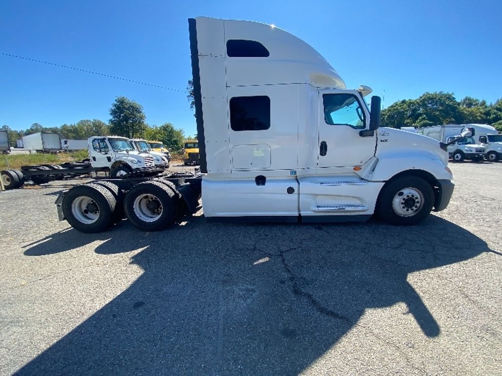 Sleeper Tractor-Heavy Duty Tractors-International-2019-LT625-Martinsville-VA-638,818\n\t\tmiles-$ 35,250 - Image 8