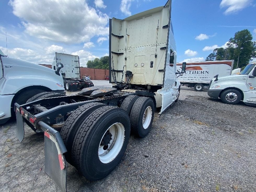 Sleeper Tractor-Heavy Duty Tractors-International-2019-LT625-Martinsville-VA-685,195\n\t\tmiles-$ 32,250 - Image 7