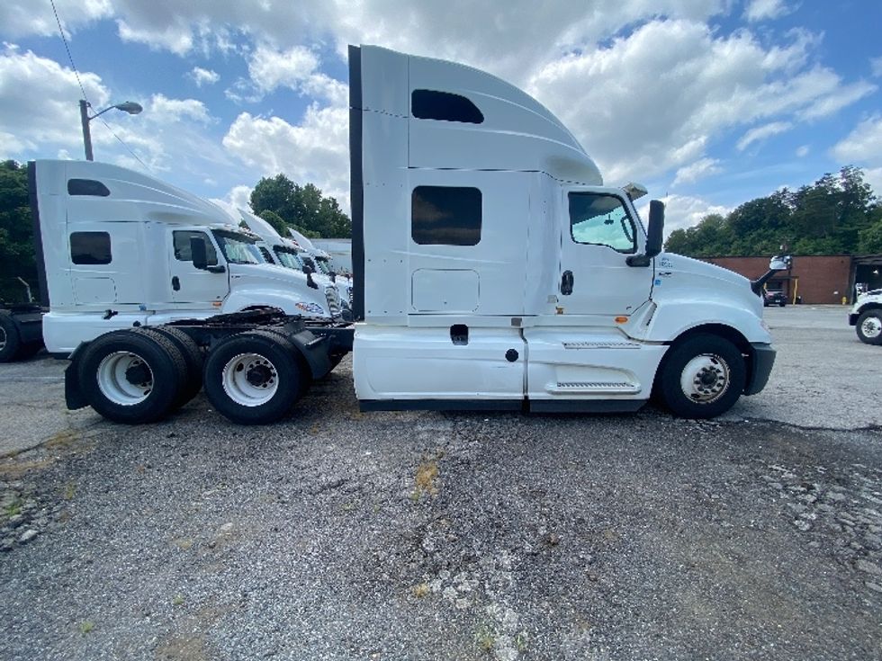 Sleeper Tractor-Heavy Duty Tractors-International-2019-LT625-Martinsville-VA-685,195\n\t\tmiles-$ 32,250 - Image 8