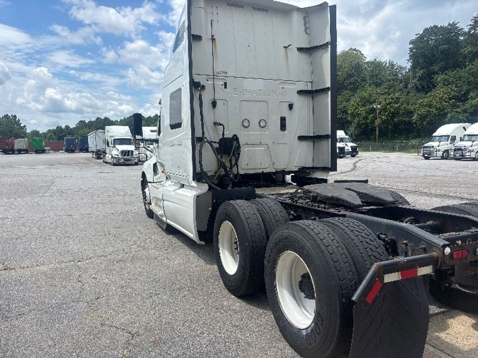 Sleeper Tractor-Heavy Duty Tractors-International-2019-LT625-Martinsville-VA-695,342\n\t\tmiles-$ 31,500 - Image 5