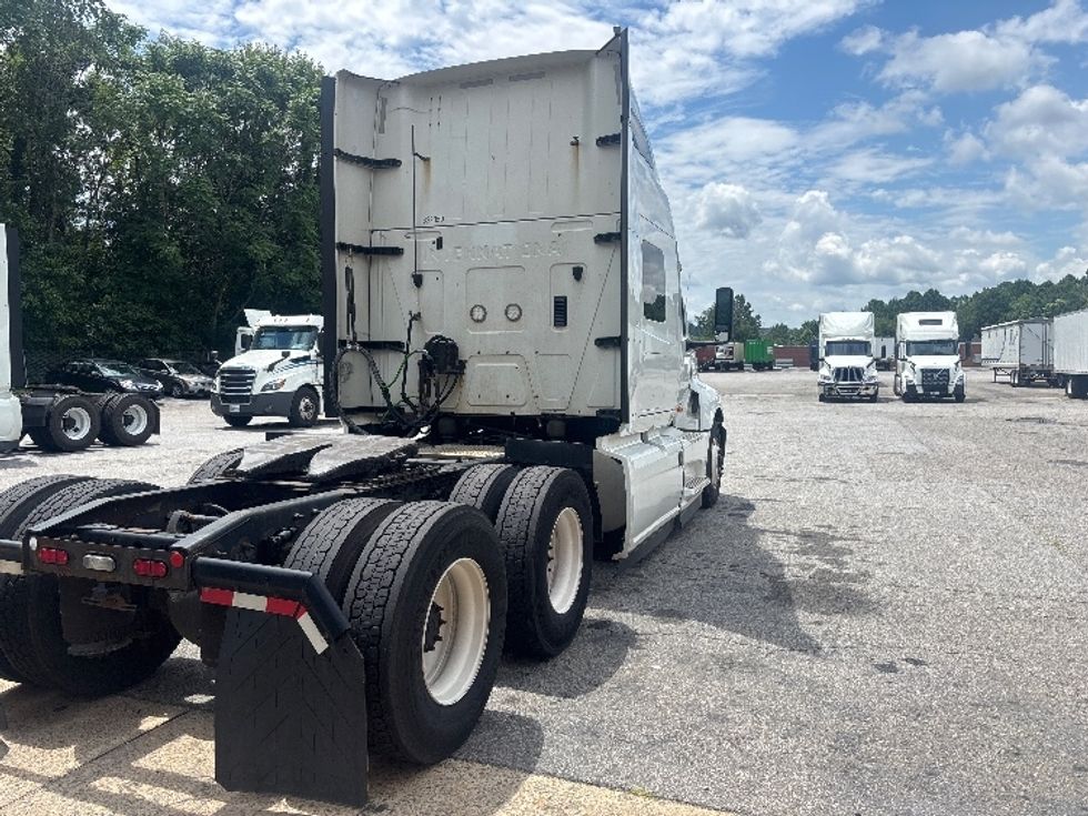 Sleeper Tractor-Heavy Duty Tractors-International-2019-LT625-Martinsville-VA-695,342\n\t\tmiles-$ 31,500 - Image 7