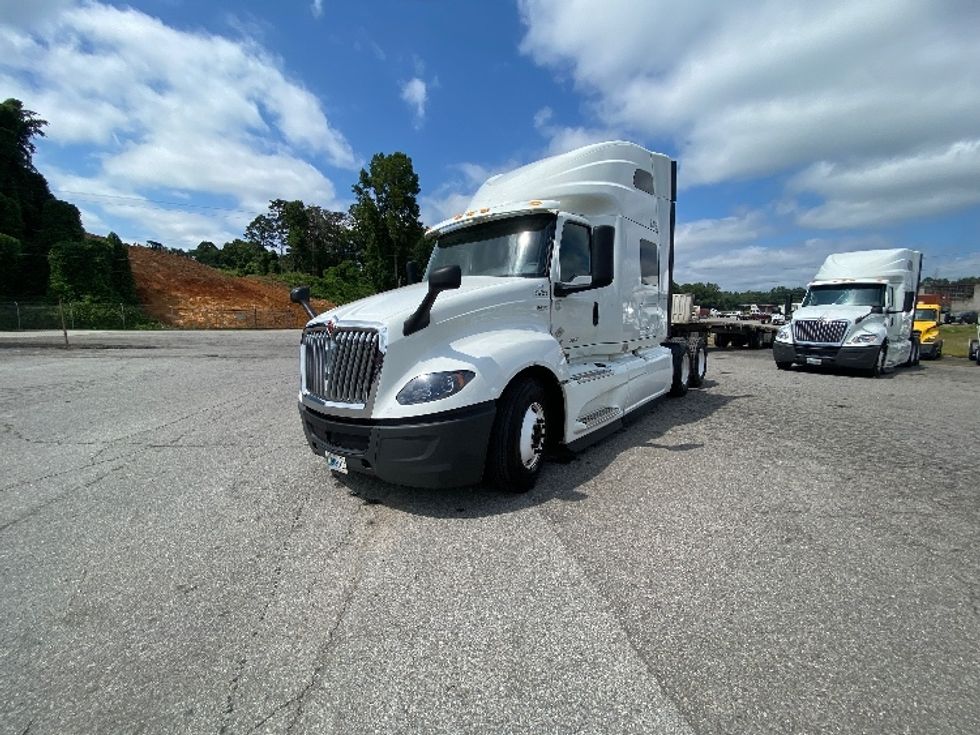 Sleeper Tractor-Heavy Duty Tractors-International-2019-LT625-Martinsville-VA-761,956\n\t\tmiles-$ 28,250 - Image 3