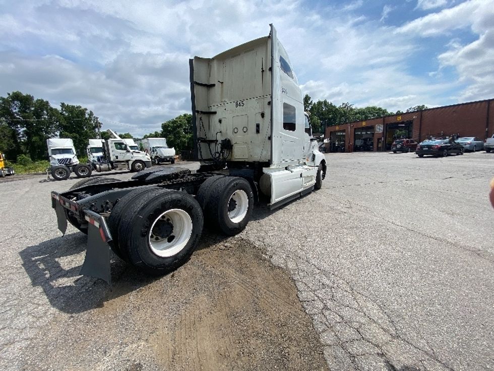 Sleeper Tractor-Heavy Duty Tractors-International-2019-LT625-Martinsville-VA-761,956\n\t\tmiles-$ 28,250 - Image 7