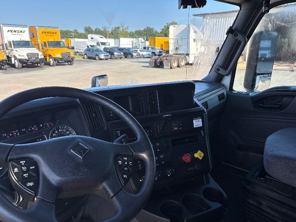 Sleeper Tractor-Heavy Duty Tractors-International-2019-LT625-Mebane-NC-375,100\n\t\tmiles-$ 50,750 - Image 10