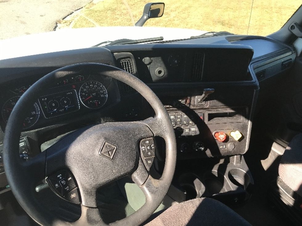 Sleeper Tractor-Heavy Duty Tractors-International-2019-LT625-Montgomery-AL-457,977\n\t\tmiles-$ 29,750 - Image 10