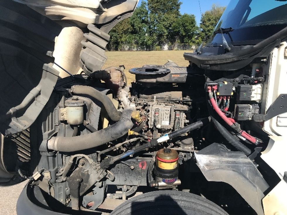 Sleeper Tractor-Heavy Duty Tractors-International-2019-LT625-Montgomery-AL-457,977\n\t\tmiles-$ 29,750 - Image 21