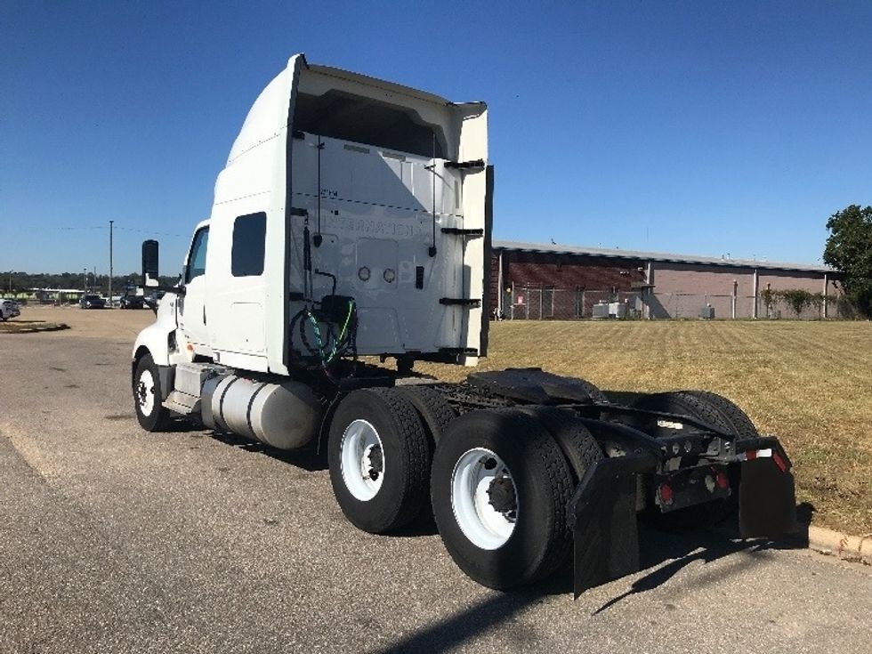 Sleeper Tractor-Heavy Duty Tractors-International-2019-LT625-Montgomery-AL-457,977\n\t\tmiles-$ 29,750 - Image 5
