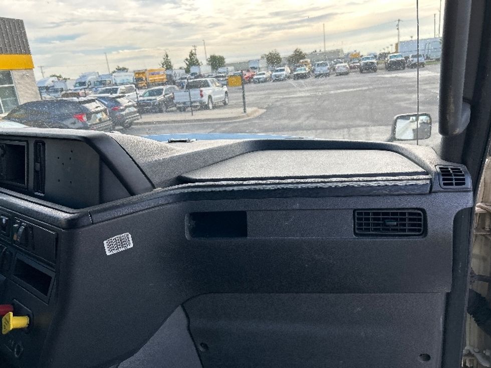 Sleeper Tractor-Heavy Duty Tractors-International-2019-LT625-Oklahoma City-OK-453,993\n\t\tmiles-$ 49,750 - Image 14