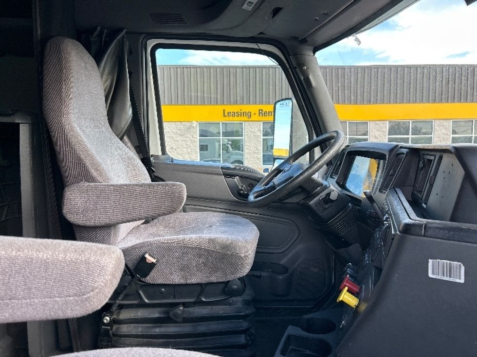 Sleeper Tractor-Heavy Duty Tractors-International-2019-LT625-Oklahoma City-OK-453,993\n\t\tmiles-$ 49,750 - Image 15