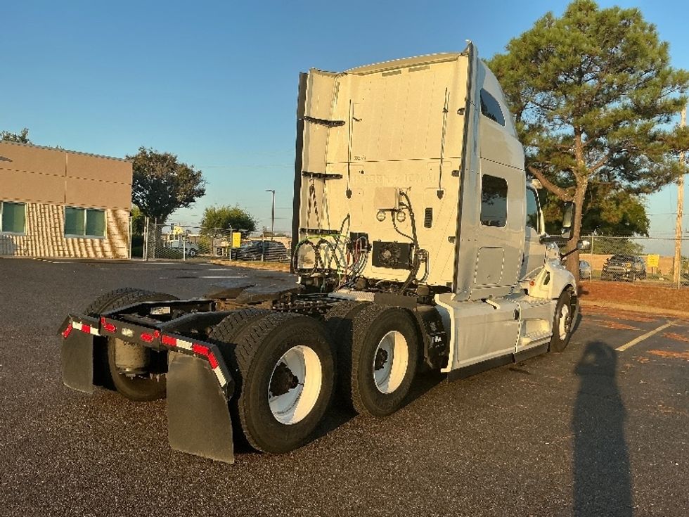 Sleeper Tractor-Heavy Duty Tractors-International-2019-LT625-Olive Branch-MS-359,586\n\t\tmiles-$ 53,000 - Image 7
