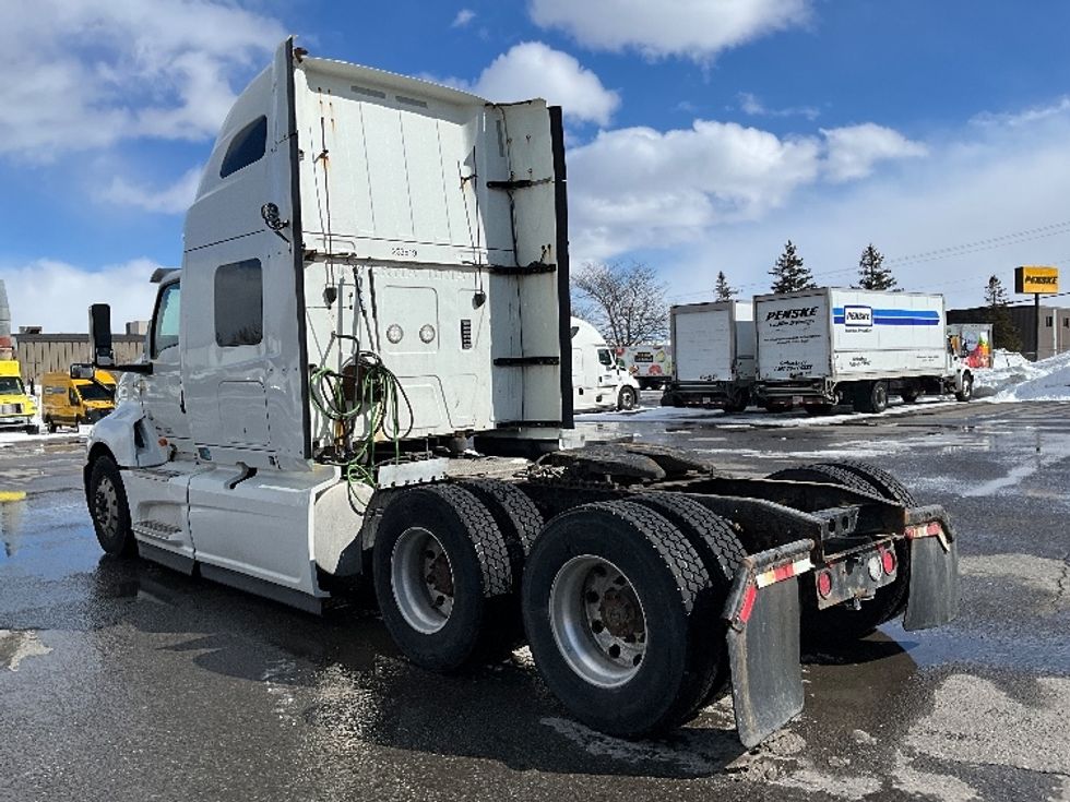 Sleeper Tractor-Heavy Duty Tractors-International-2019-LT625-Ottawa-ON-721,531\n\t\tkm-$ 39,000 - Image 5