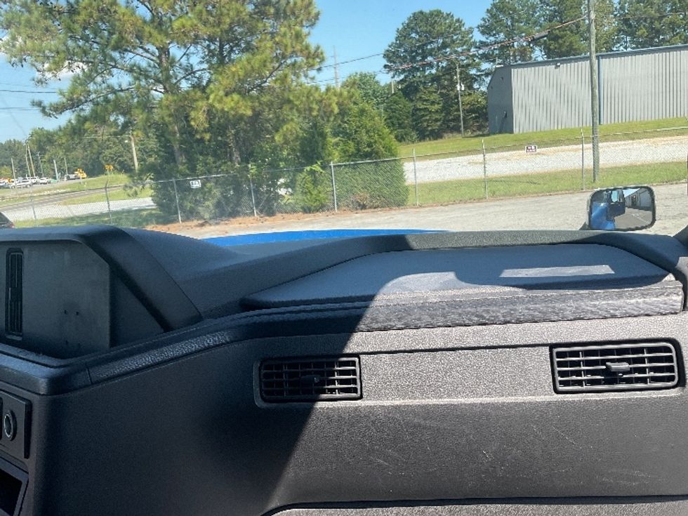 Sleeper Tractor-Heavy Duty Tractors-International-2019-LT625-Pell City-AL-587,444\n\t\tmiles-$ 38,000 - Image 15