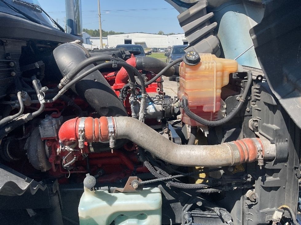 Sleeper Tractor-Heavy Duty Tractors-International-2019-LT625-Pell City-AL-587,444\n\t\tmiles-$ 38,000 - Image 20