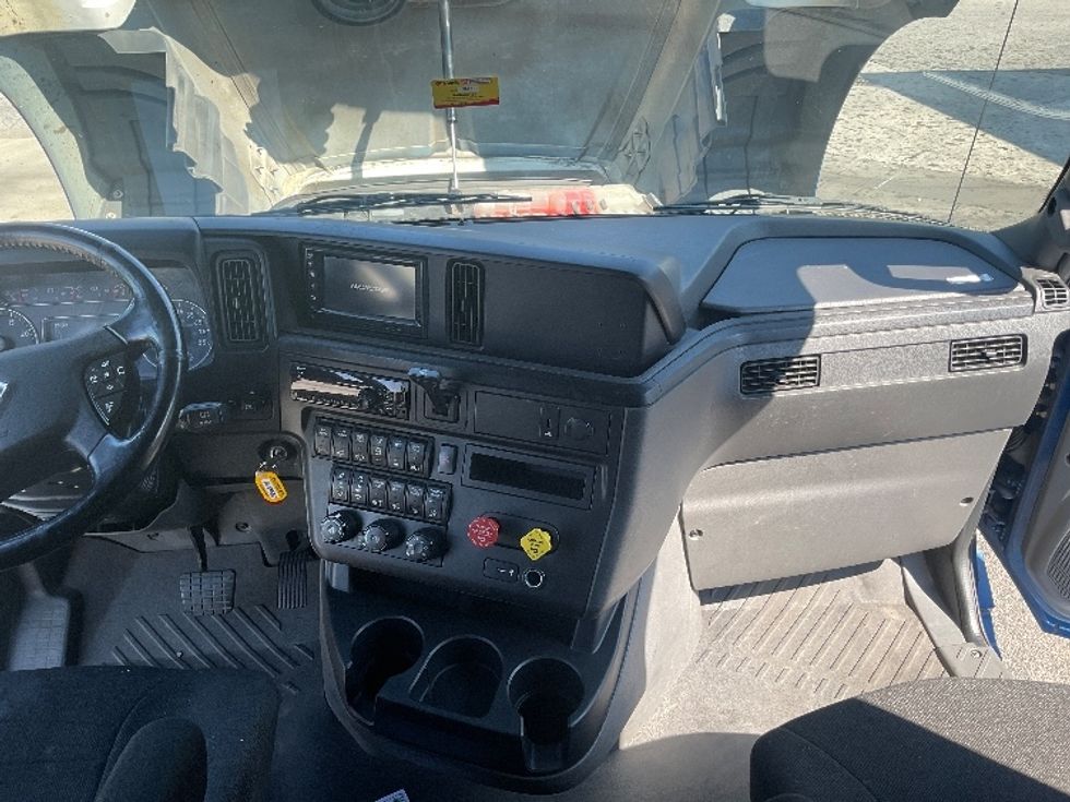 Sleeper Tractor-Heavy Duty Tractors-International-2019-LT625-Pell City-AL-641,788\n\t\tmiles-$ 33,750 - Image 15