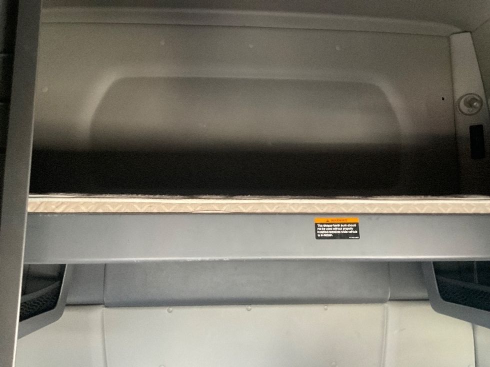 Sleeper Tractor-Heavy Duty Tractors-International-2019-LT625-Pell City-AL-641,788\n\t\tmiles-$ 33,750 - Image 16