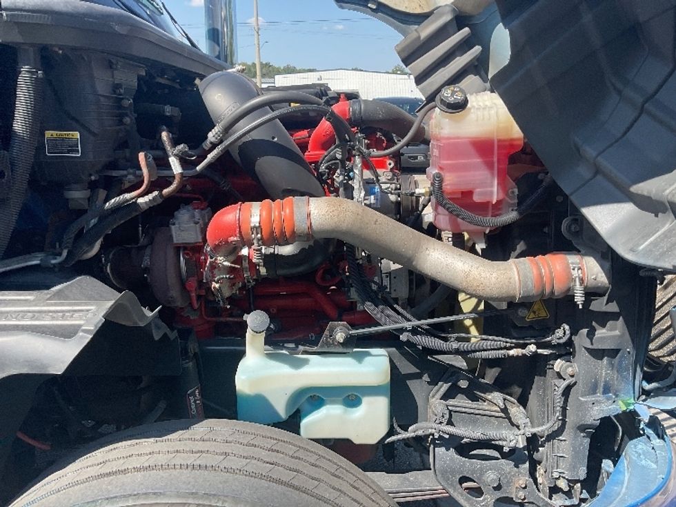 Sleeper Tractor-Heavy Duty Tractors-International-2019-LT625-Pell City-AL-641,788\n\t\tmiles-$ 33,750 - Image 20