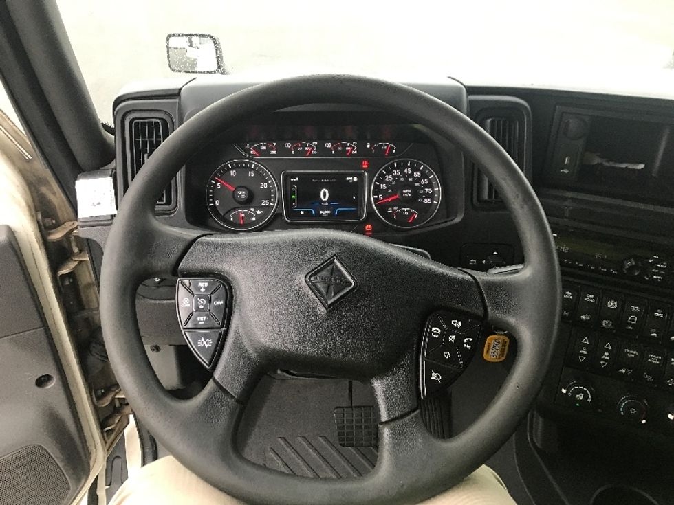 Sleeper Tractor-Heavy Duty Tractors-International-2019-LT625-Pennsauken-NJ-528,480\n\t\tmiles-$ 10,000 - Image 11