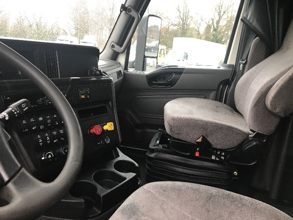 Sleeper Tractor-Heavy Duty Tractors-International-2019-LT625-Pennsauken-NJ-528,480\n\t\tmiles-$ 10,000 - Image 12