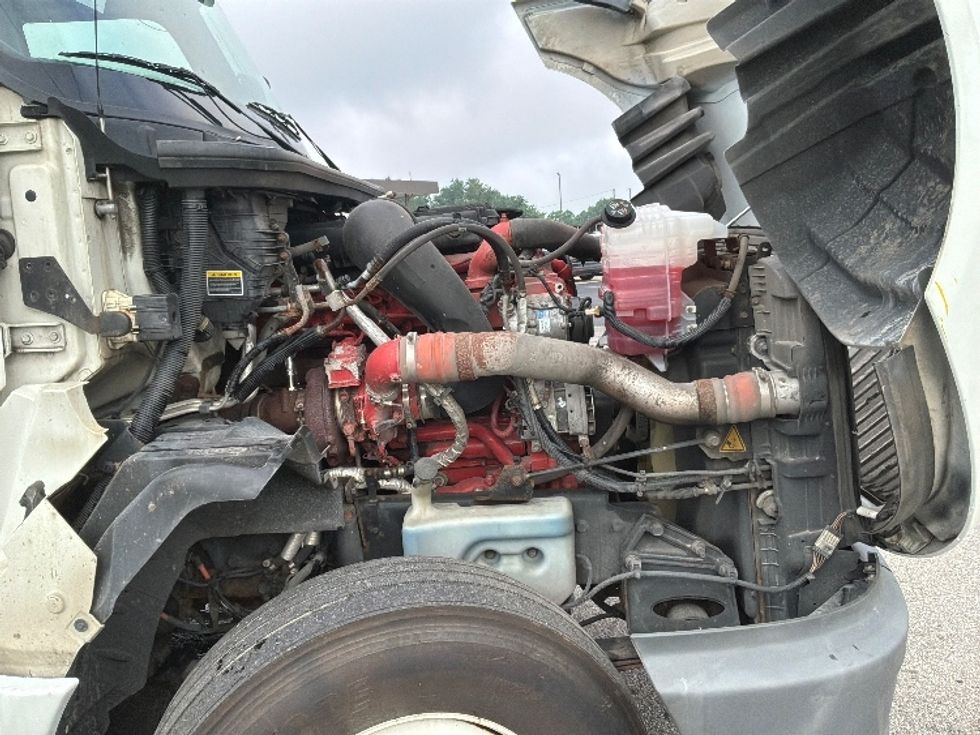 Sleeper Tractor-Heavy Duty Tractors-International-2019-LT625-Piqua-OH-359,526\n\t\tmiles-$ 52,500 - Image 20