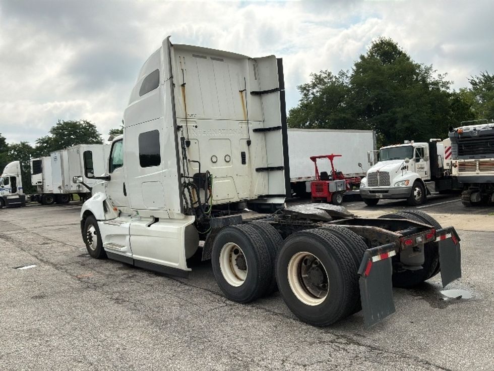Sleeper Tractor-Heavy Duty Tractors-International-2019-LT625-Piqua-OH-359,526\n\t\tmiles-$ 52,500 - Image 5