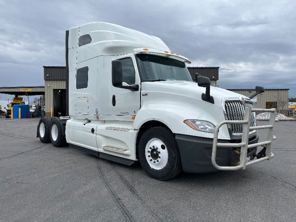 2019 International LT625 Sleeper Tractor