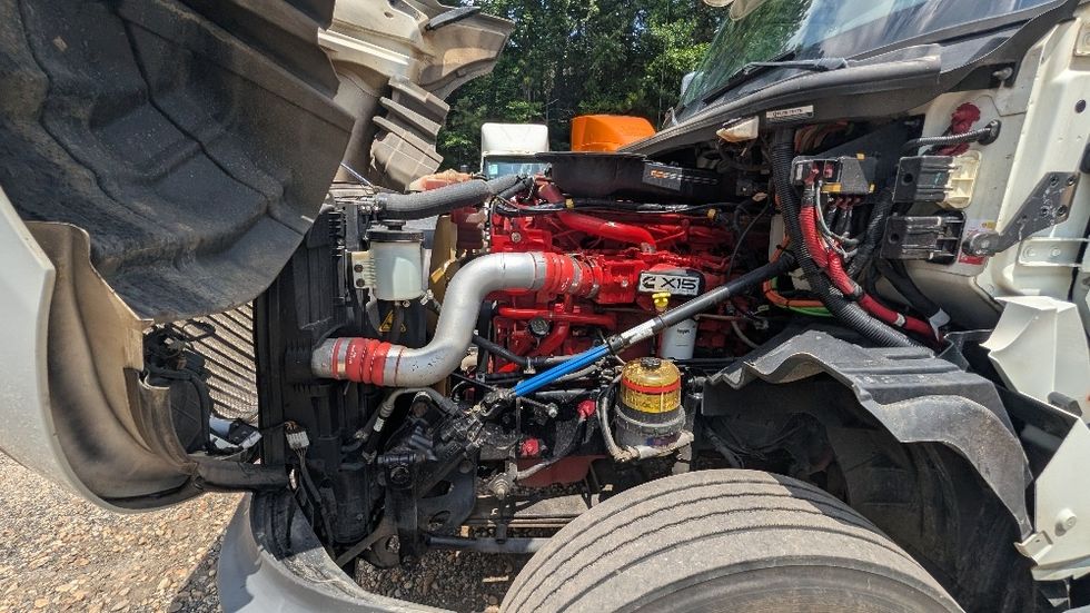 Sleeper Tractor-Heavy Duty Tractors-International-2019-LT625-Suwanee-GA-219,541\n\t\tmiles-$ 57,750 - Image 20