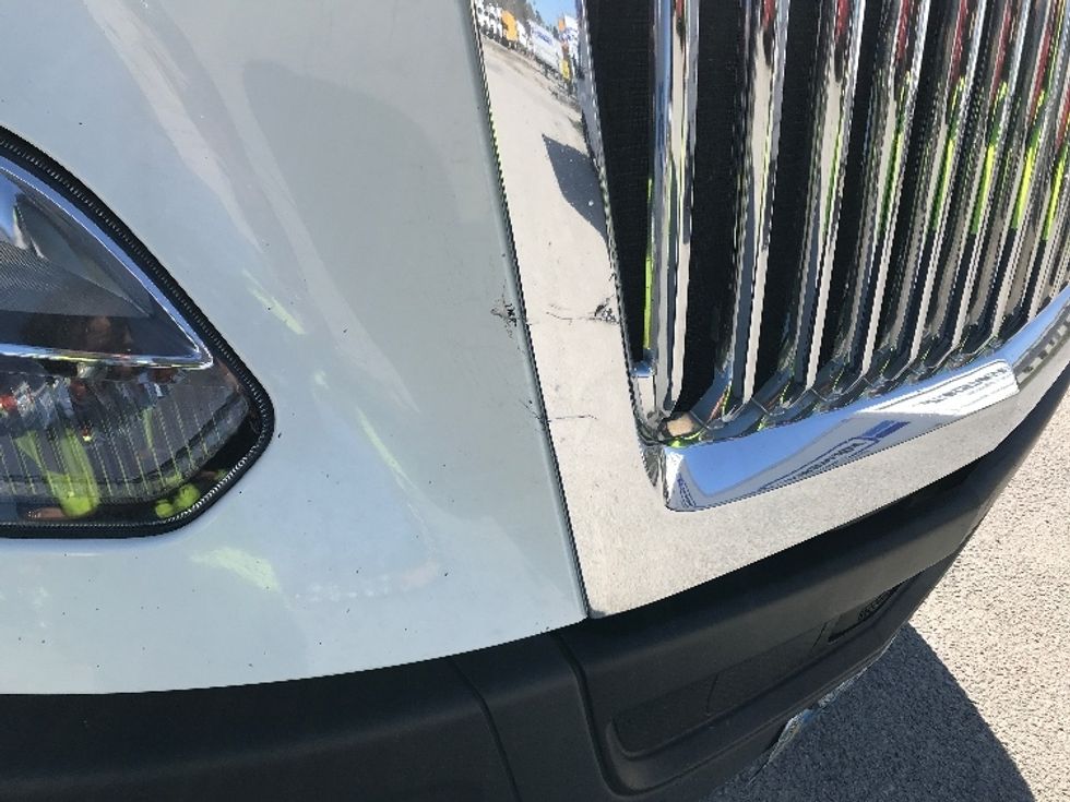 Sleeper Tractor-Heavy Duty Tractors-International-2019-LT625-Tampa-FL-451,248\n\t\tmiles-$ 32,500 - Image 25