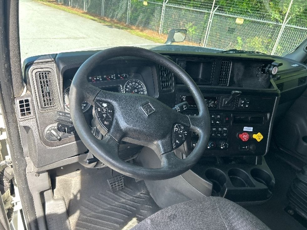 Sleeper Tractor-Heavy Duty Tractors-International-2020-LT625-Anderson-SC-556,428\n\t\tmiles-$ 46,250 - Image 11