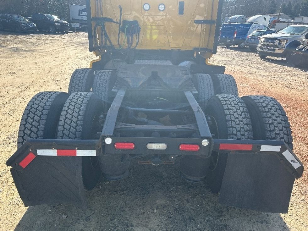 Sleeper Tractor-Heavy Duty Tractors-International-2020-LT625-Asheville-NC-429,106\n\t\tmiles-$ 55,000 - Image 6