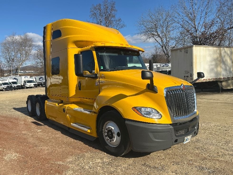 Sleeper Tractor-Heavy Duty Tractors-International-2020-LT625-Asheville-NC-429,106\n\t\tmiles-$ 55,000 - Image 8