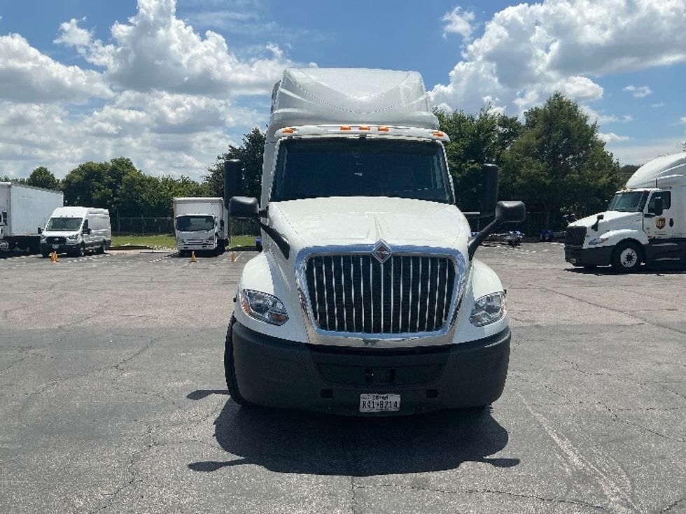 Sleeper Tractor-Heavy Duty Tractors-International-2020-LT625-Austin-TX-548,179\n\t\tmiles-$ 15,000 - Image 2