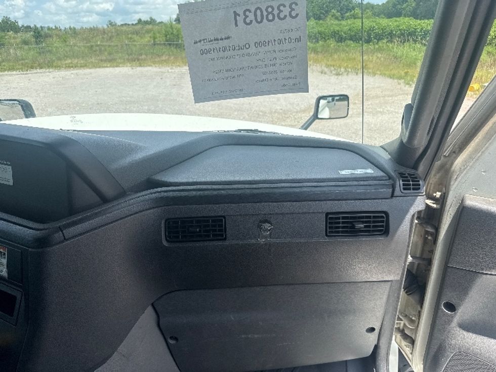 Sleeper Tractor-Heavy Duty Tractors-International-2020-LT625-Birmingham-AL-445,636\n\t\tmiles-$ 55,750 - Image 14