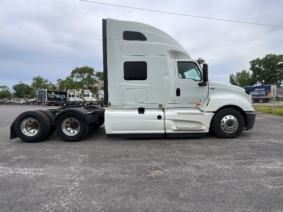 Sleeper Tractor-Heavy Duty Tractors-International-2020-LT625-Boucherville-PQ-851,254\n\t\tkm-$ 61,500 - Image 8