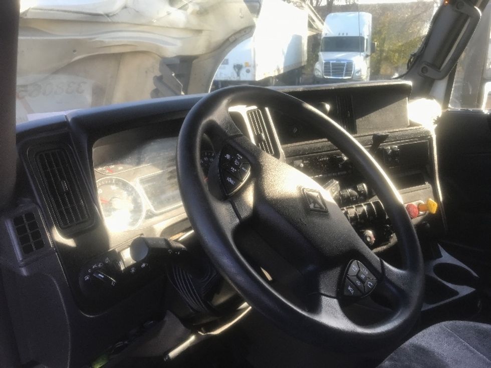 Sleeper Tractor-Heavy Duty Tractors-International-2020-LT625-Brooklyn Park-MN-666,477\n\t\tmiles-$ 30,750 - Image 10