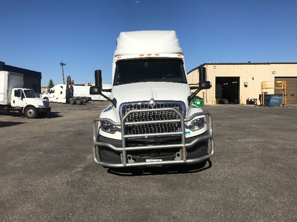 Sleeper Tractor-Heavy Duty Tractors-International-2020-LT625-Calgary-AB-757,908\n\t\tkm-$ 65,500 - Image 2