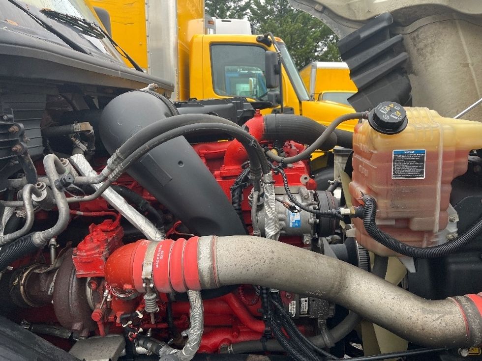 Sleeper Tractor-Heavy Duty Tractors-International-2020-LT625-Capitol Heights-MD-492,647\n\t\tmiles-$ 44,500 - Image 19