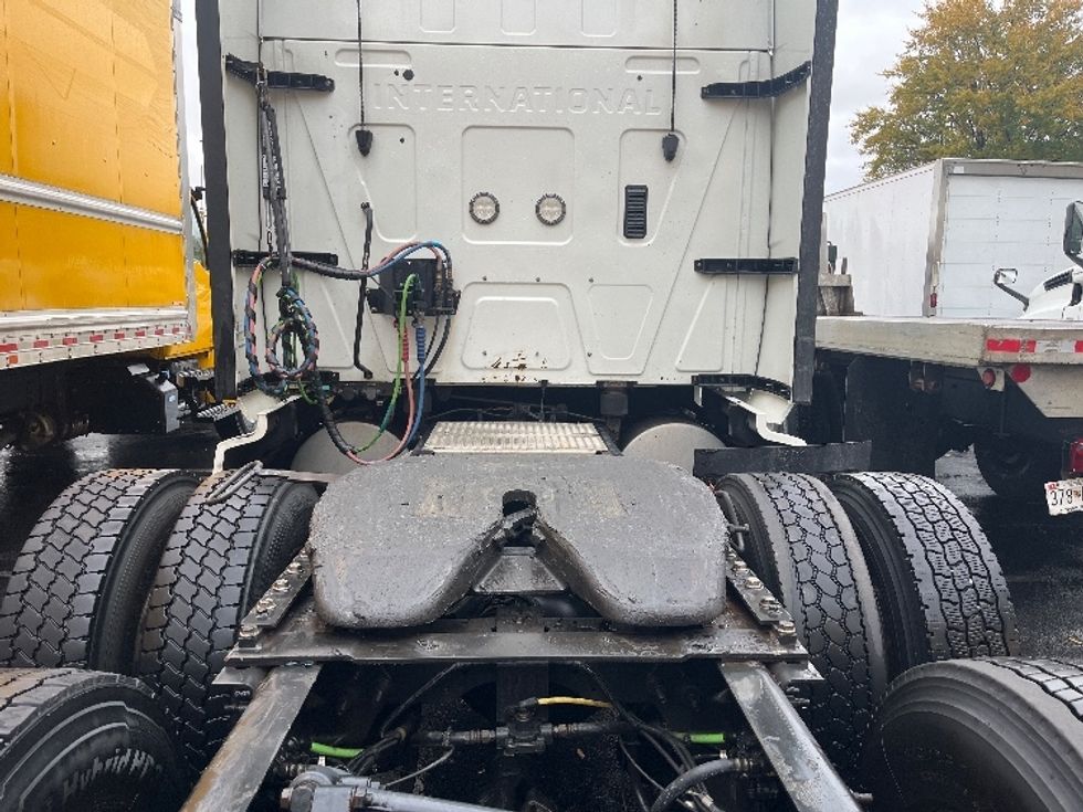 Sleeper Tractor-Heavy Duty Tractors-International-2020-LT625-Capitol Heights-MD-492,647\n\t\tmiles-$ 44,500 - Image 4