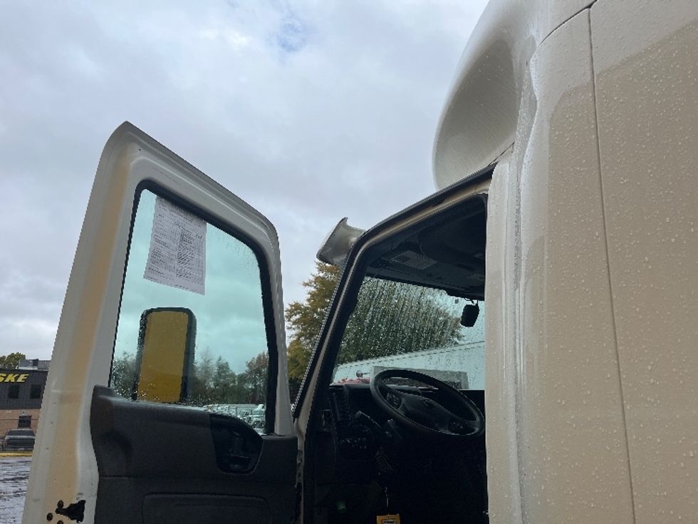 Sleeper Tractor-Heavy Duty Tractors-International-2020-LT625-Capitol Heights-MD-492,647\n\t\tmiles-$ 44,500 - Image 6